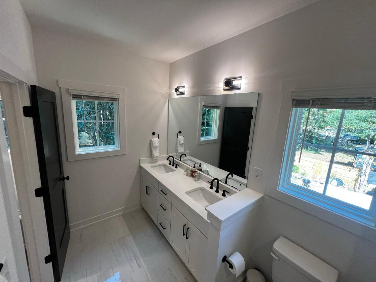 Spacious And Comfy Clt Retreat * Charlotte