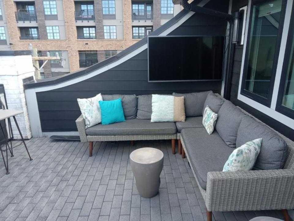 Holiday home Minter Teal With Rooftop Balcony Charlotte
