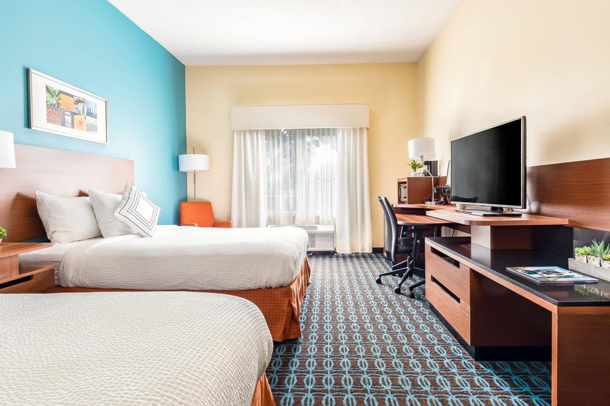 Fairfield Northlake Hotel