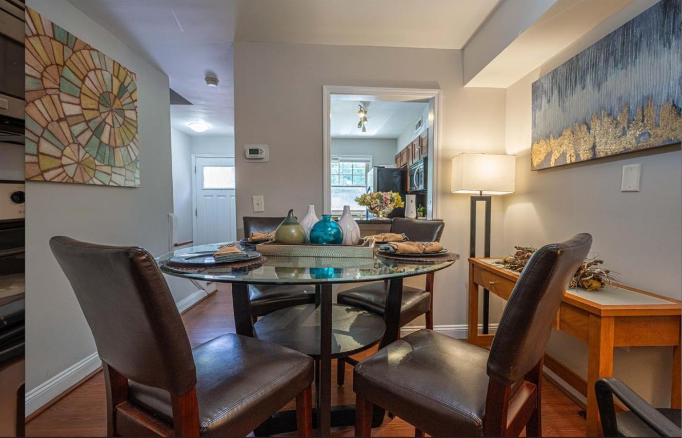 Magnificent 2 Bedrooms And 2 Baths Aparthotel *