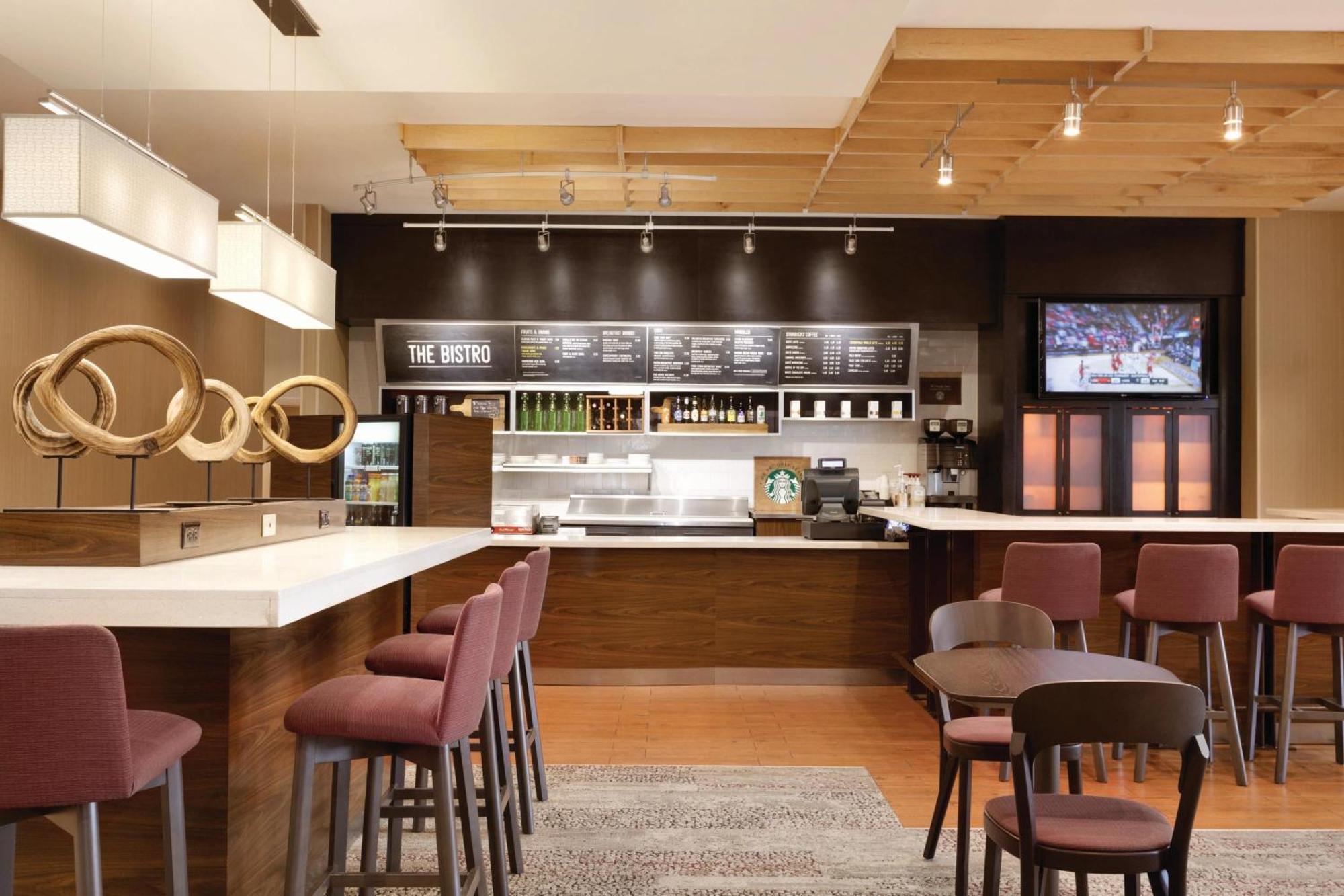 Courtyard Airport North 3* Charlotte
