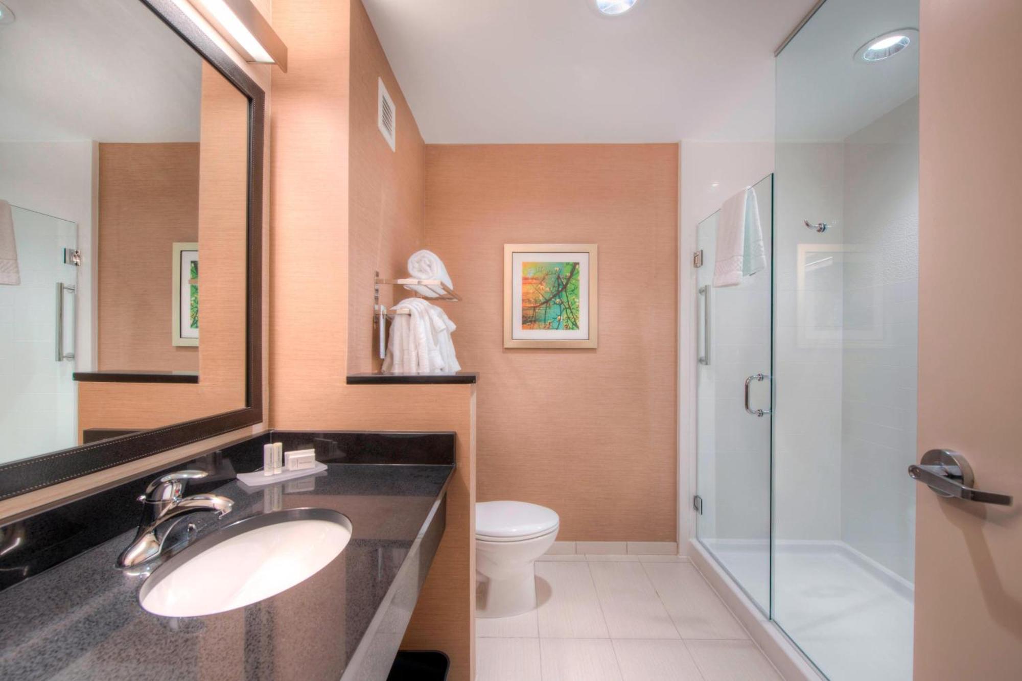 Fairfield & By Marriott Airport Hotel Charlotte