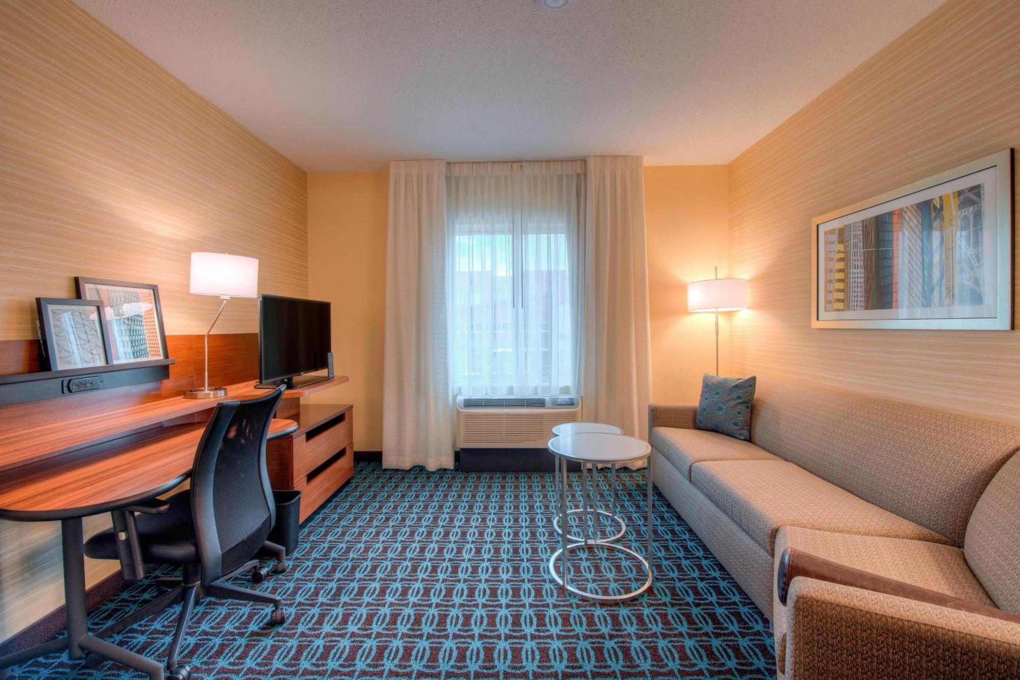 Fairfield & By Marriott Airport 3* Charlotte