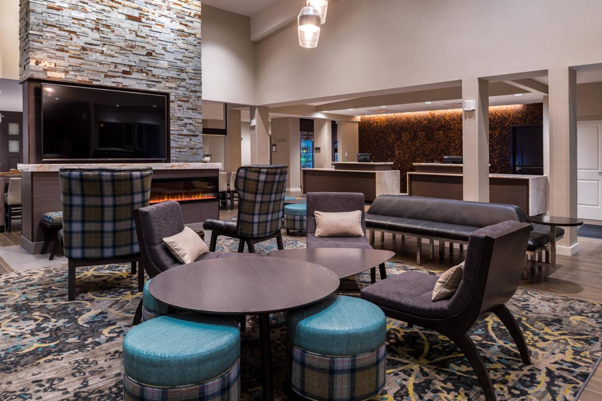 Hotel By Marriott Steele Creek