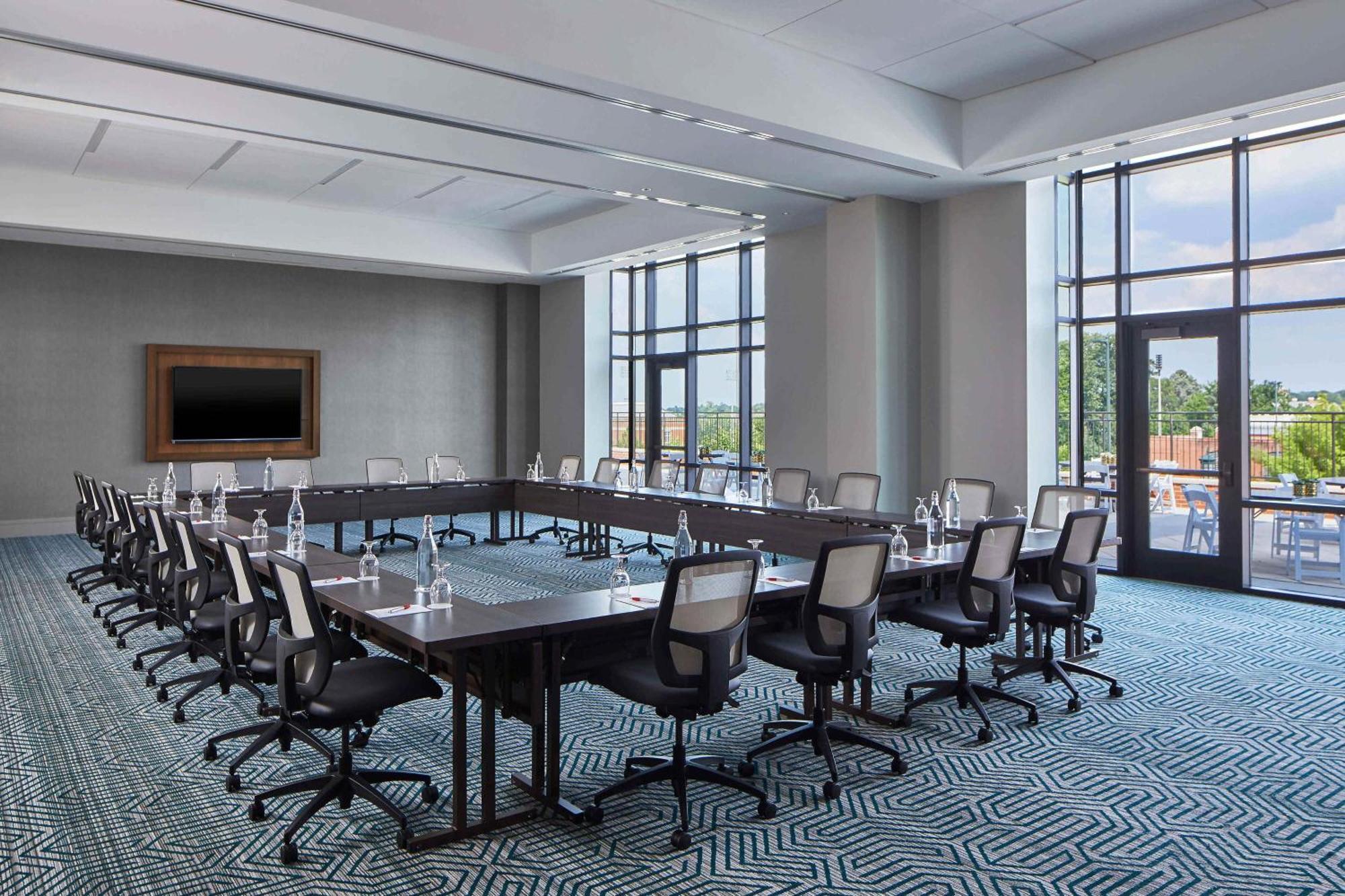 Unc Marriott & Conference Center Hotel