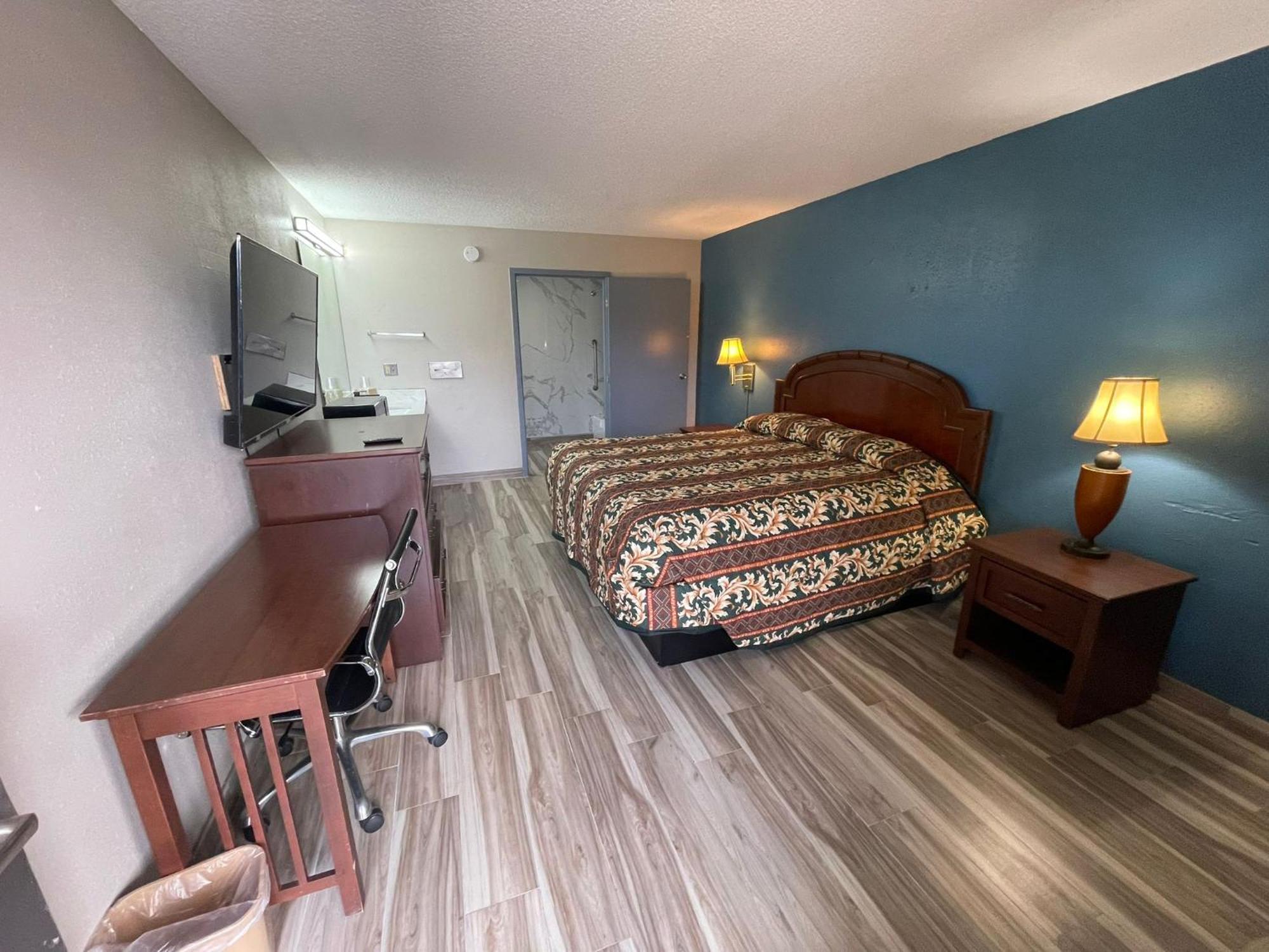 Brookwood Hotel Charlotte