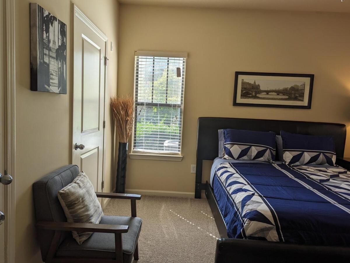 And Play - Sleeps 7 