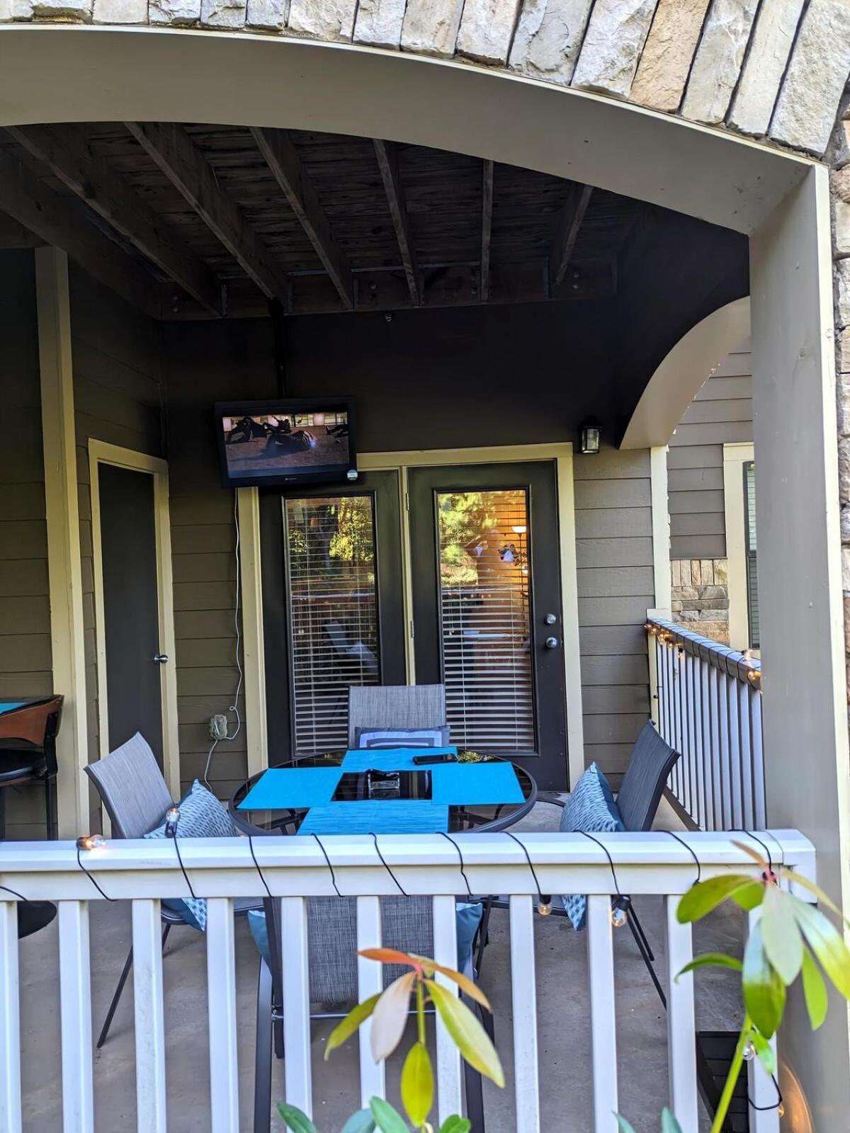 Apartment And Play - Sleeps 7 