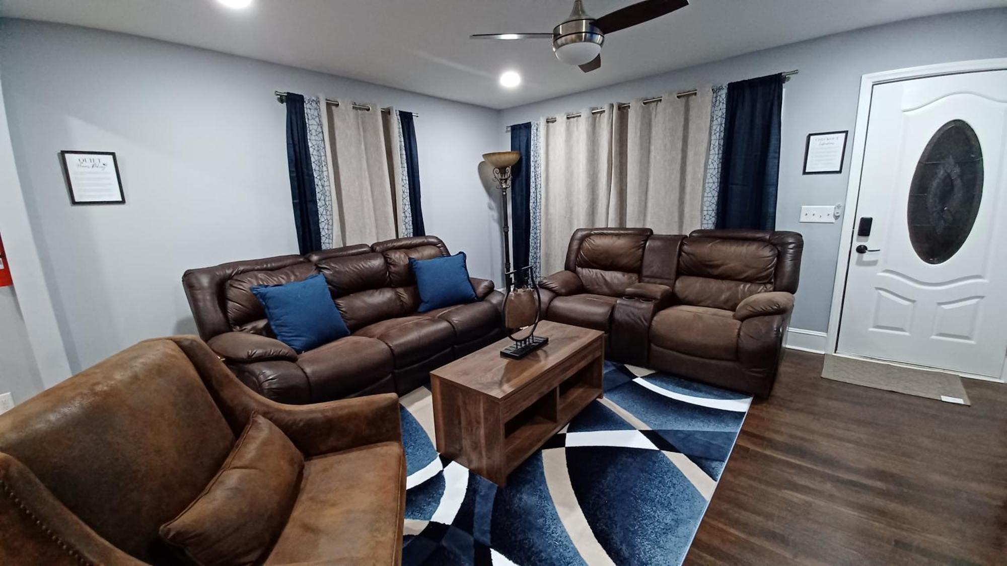 Creekside View Duplex By Palace Of Nobles Charlotte