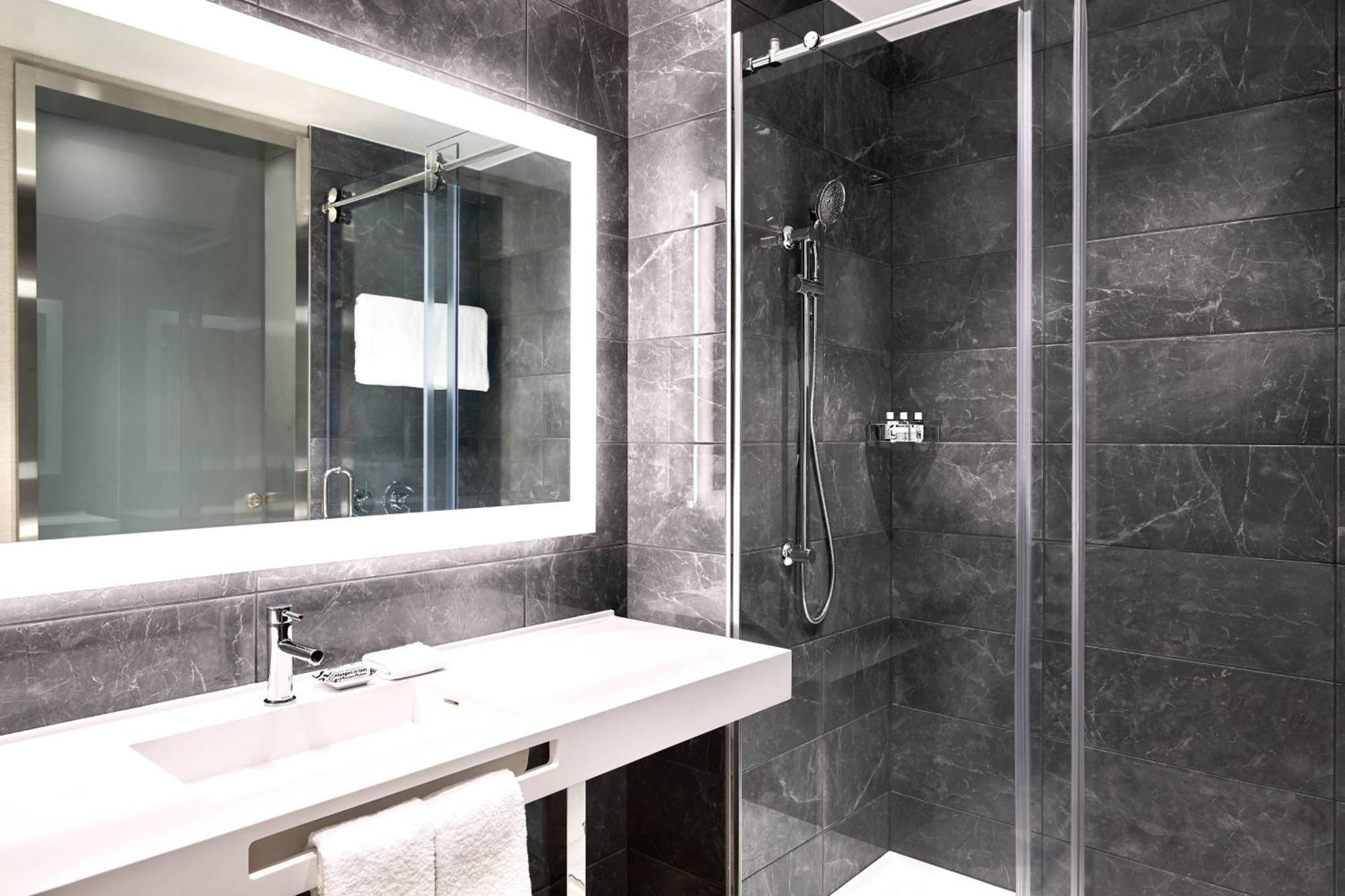Hotel Ac By Marriott Southpark 4*