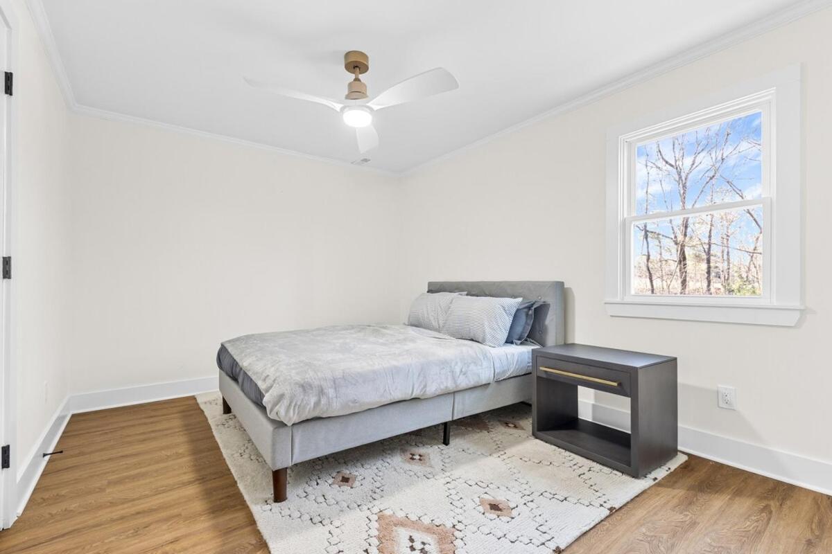 Modern 4 Bed In Quail Hollow * Charlotte