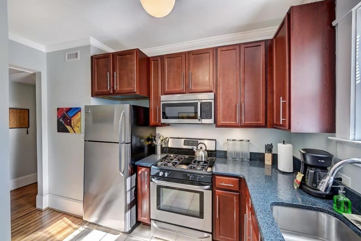 Holiday home Chic Comfortable 2br With Porch Near Dilworth