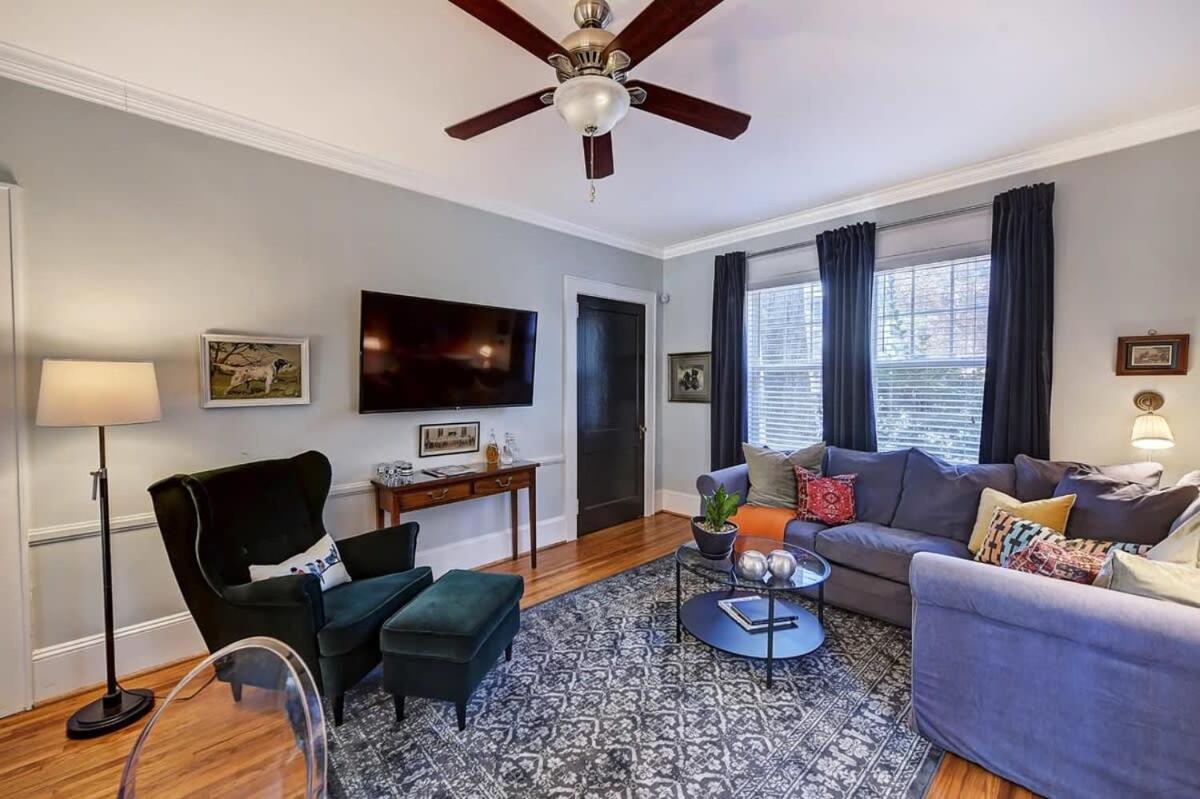 Chic Comfortable 2br With Porch Near Dilworth Holiday home *