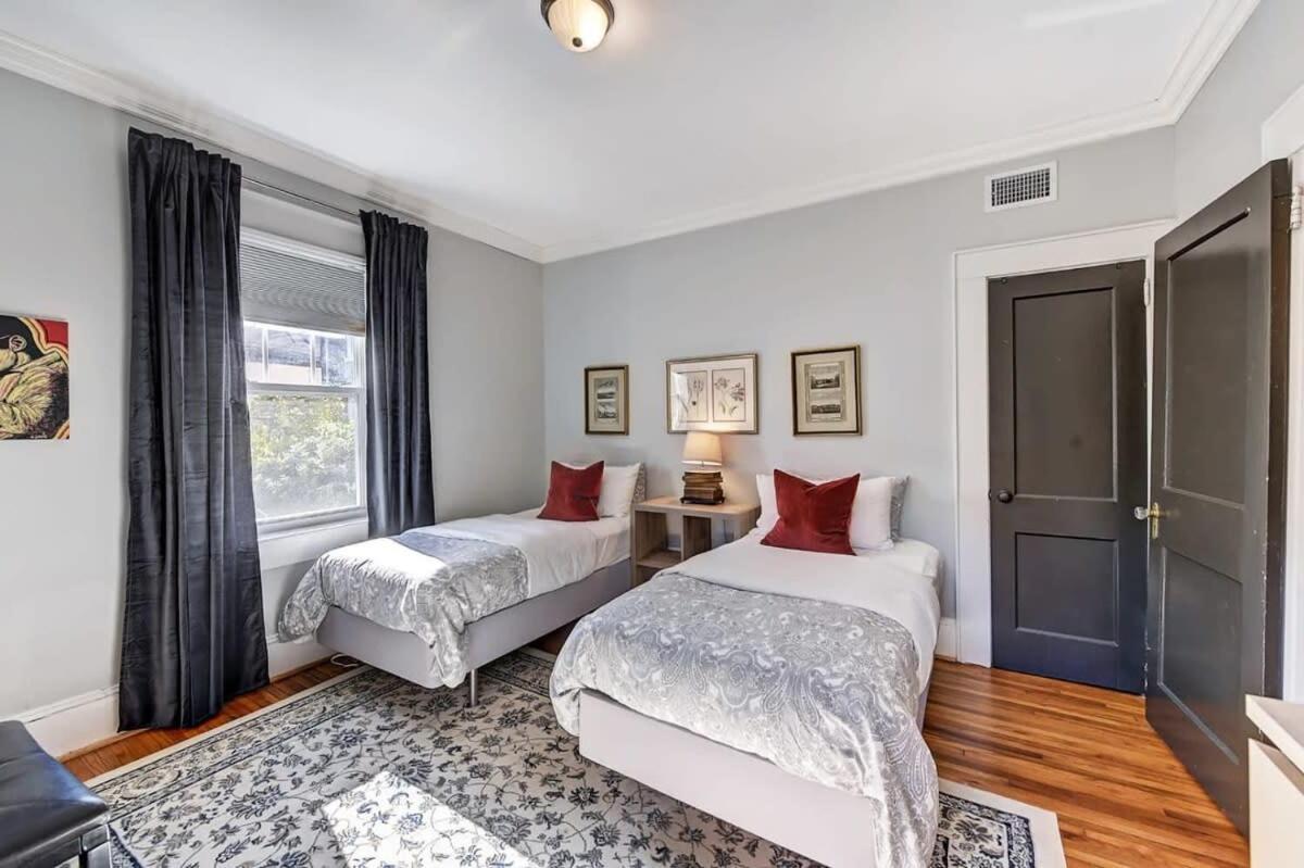 Chic Comfortable 2br With Porch Near Dilworth Holiday home Charlotte