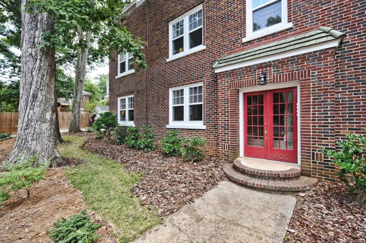 Holiday home Chic Comfortable 2br With Porch Near Dilworth Charlotte