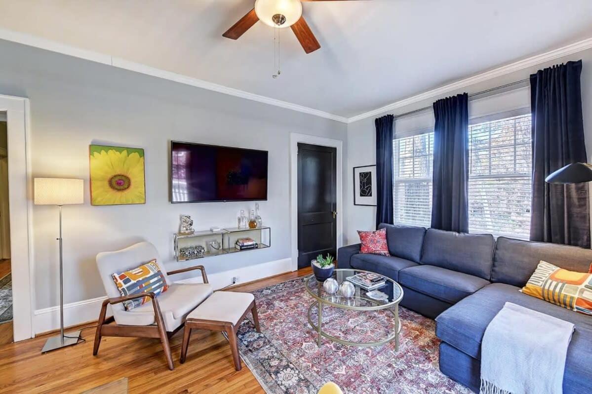 Bright And Restful 2br Near Uptown With Balcony *