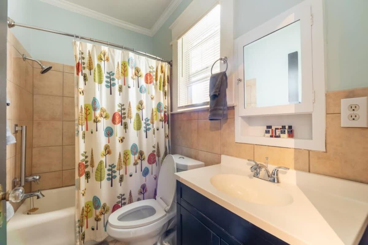 Lovely 2br Near Uptown *