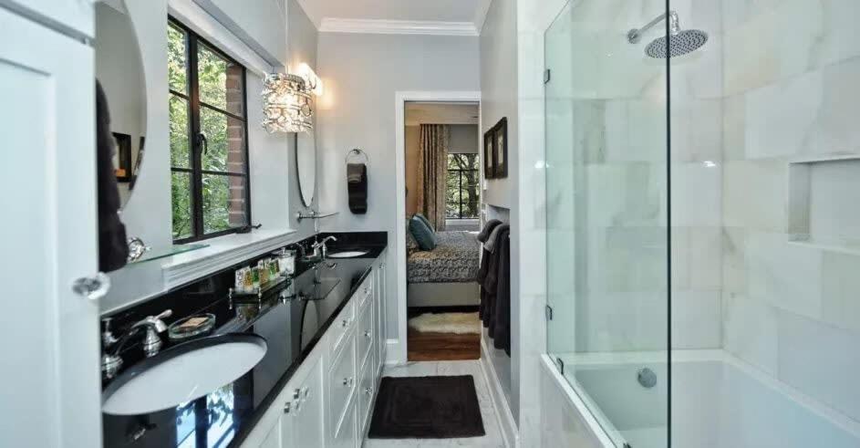 Chic And Comfortable 2br Near Uptown Charlotte