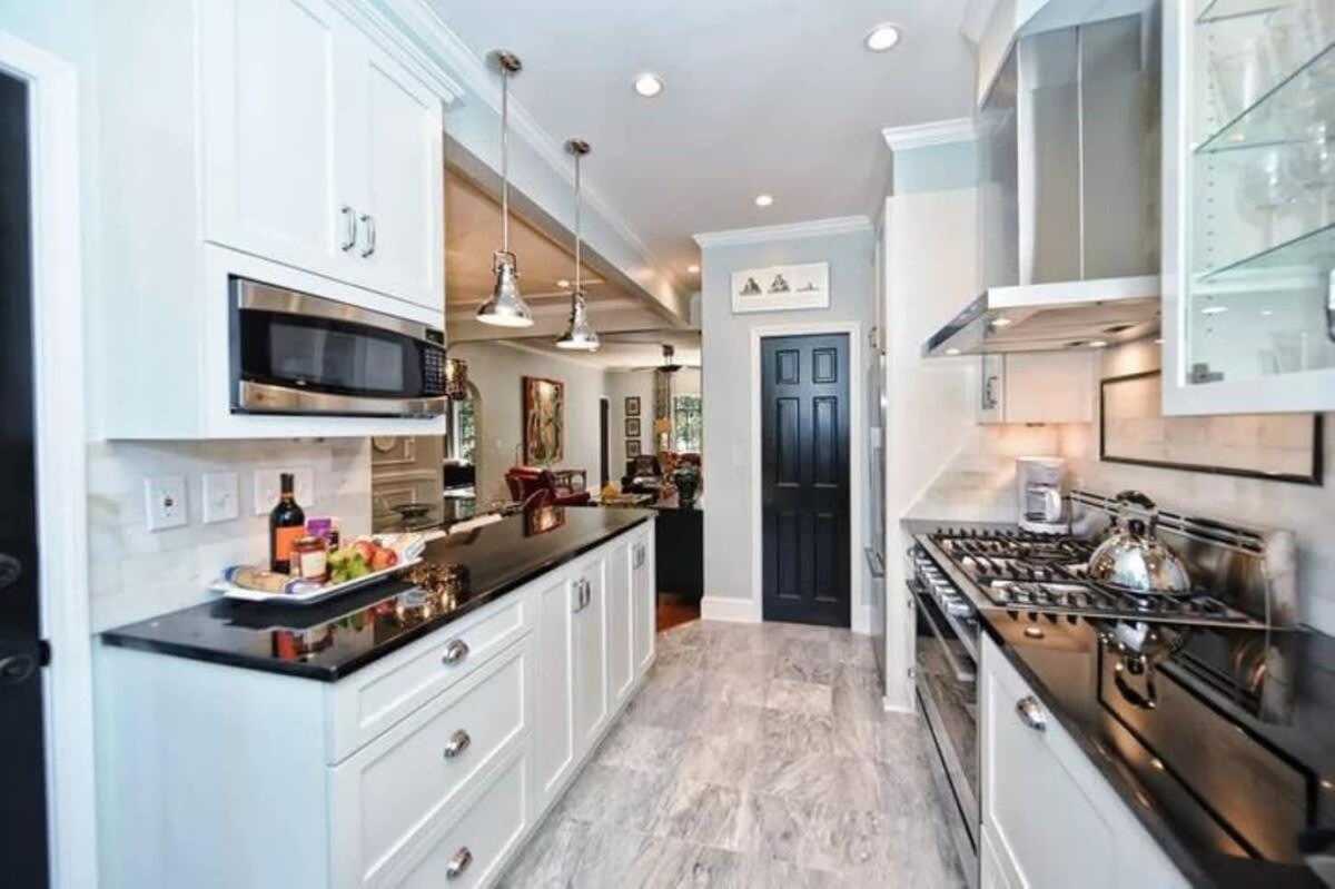 Holiday home Relax Or Entertain In Luxurious 2br With Patio