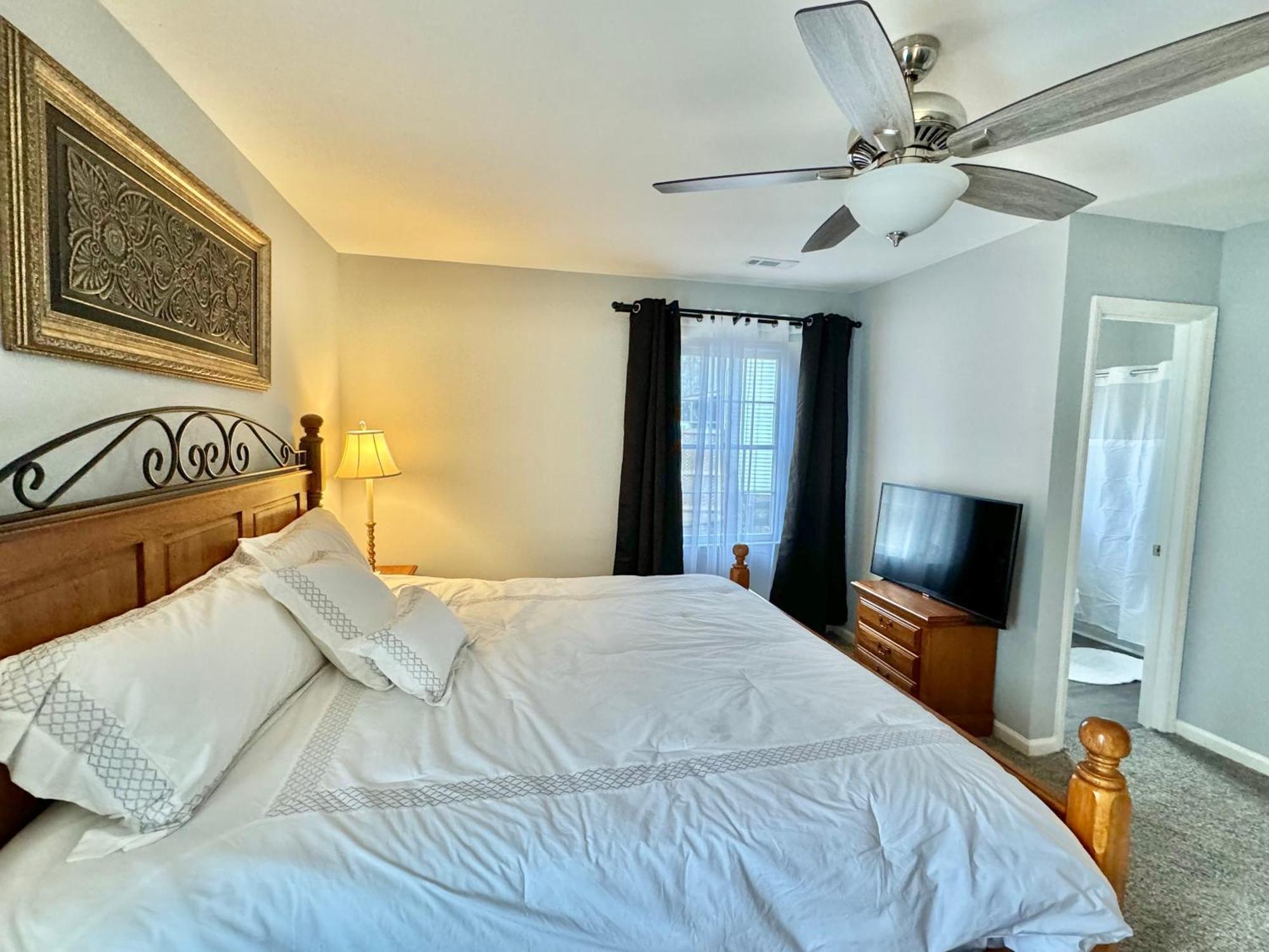 Holiday home Charming Near Uptown Charlotte