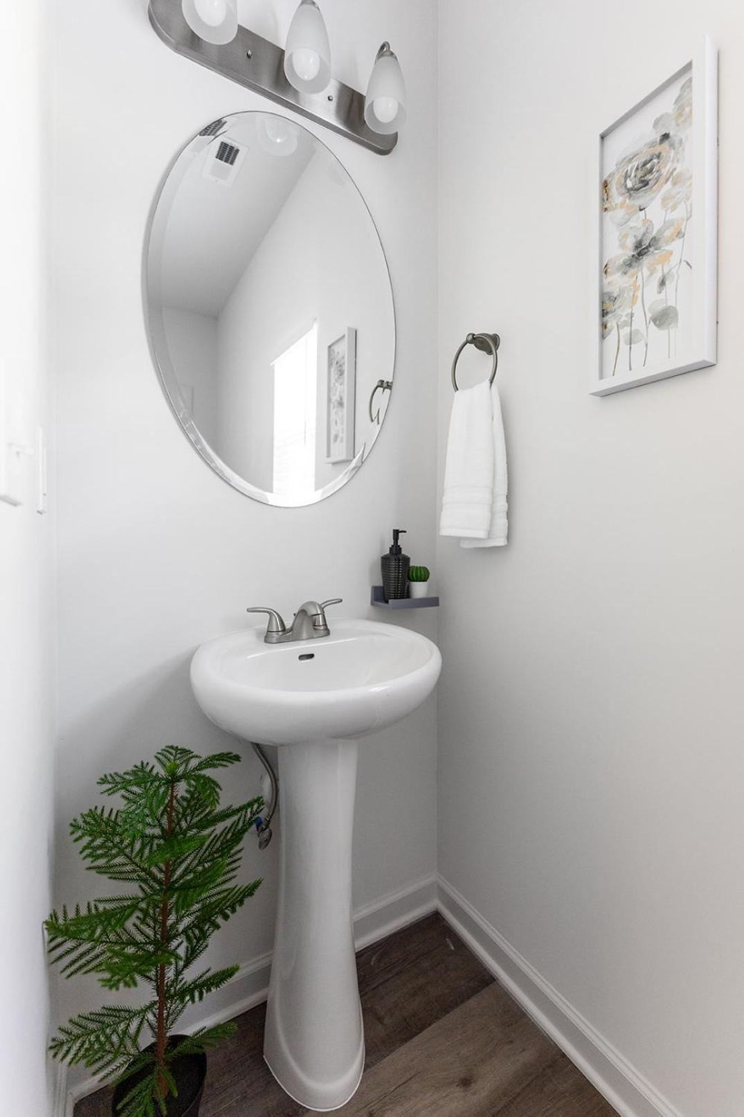Fresh & Comfy Near Uptown With Hottub & Private Yard Holiday home Charlotte