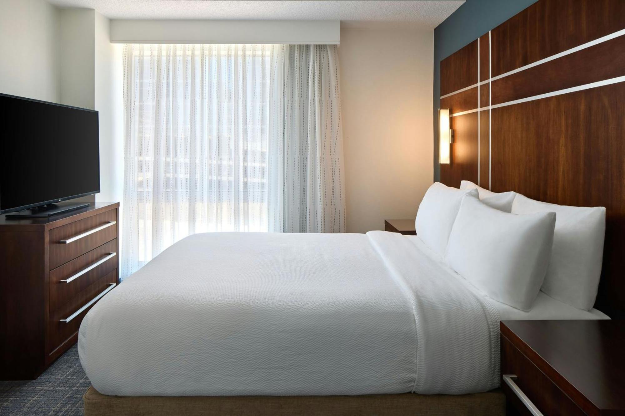 Hotel Uptown 3*