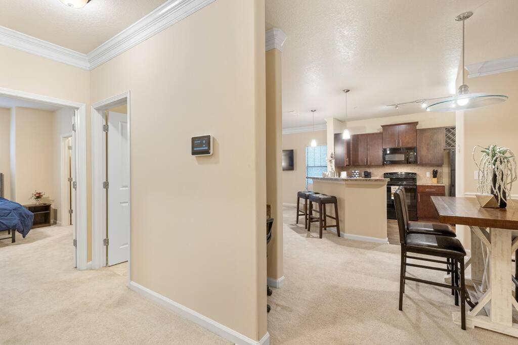 Lovely 1-bedroom W/ Pool + Wi-fi Apartment *