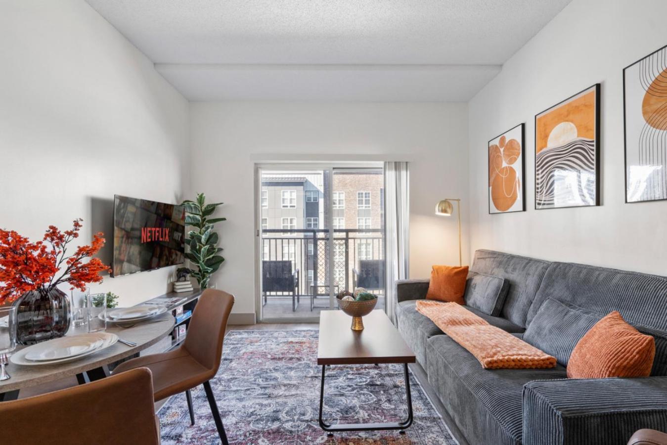 Apartment Urban Oasis - Balcony, Free Parking, Views, Gym Charlotte