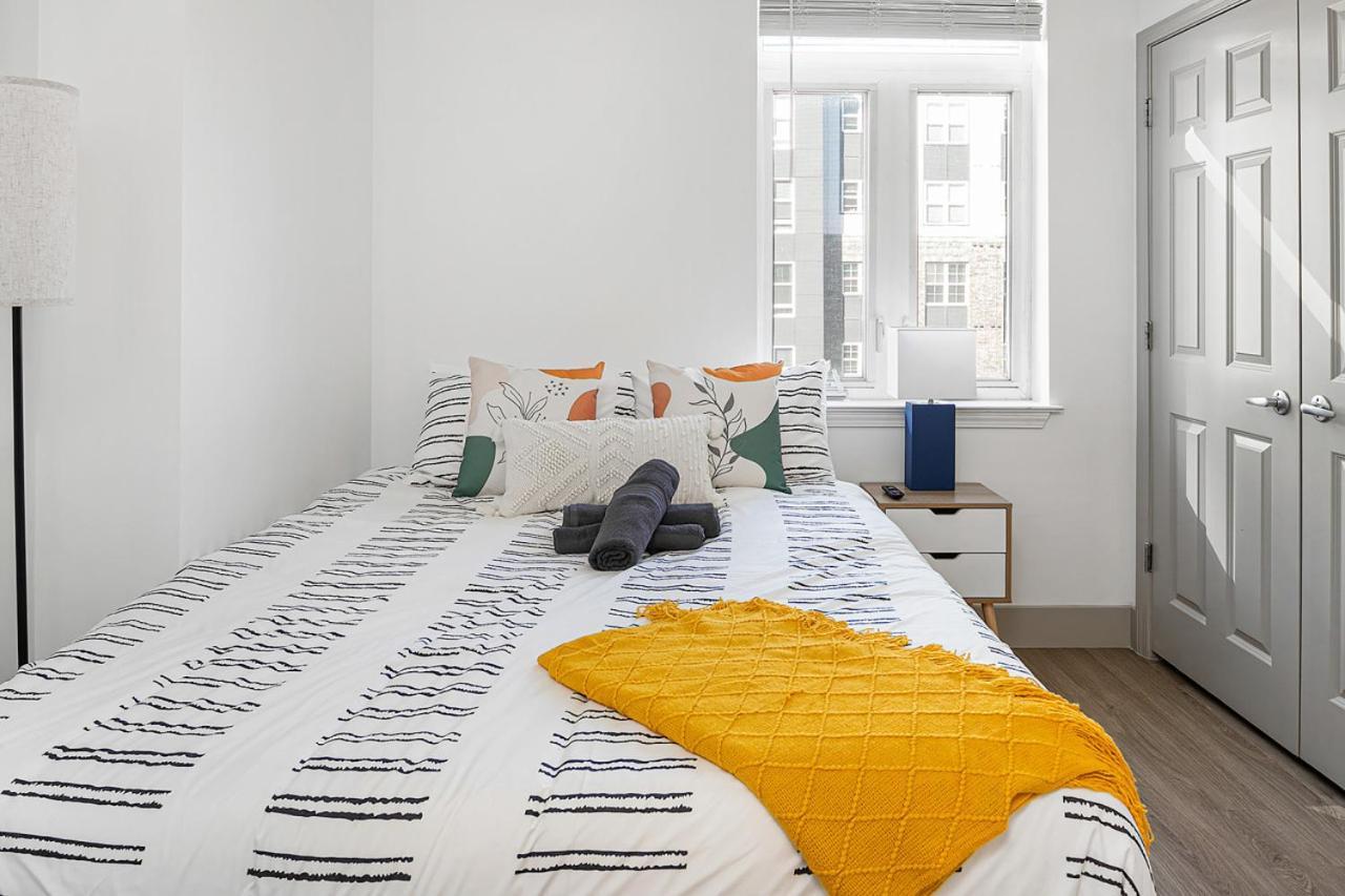 Apartment Urban Retreat - Free Parking, Wifi, Walk To Stadium