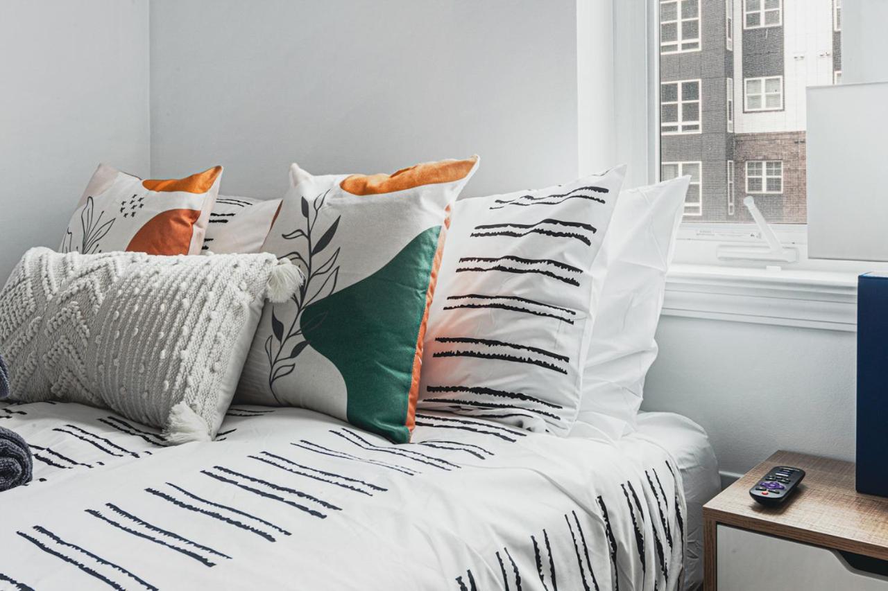 Apartment Urban Retreat - Free Parking, Wifi, Walk To Stadium *