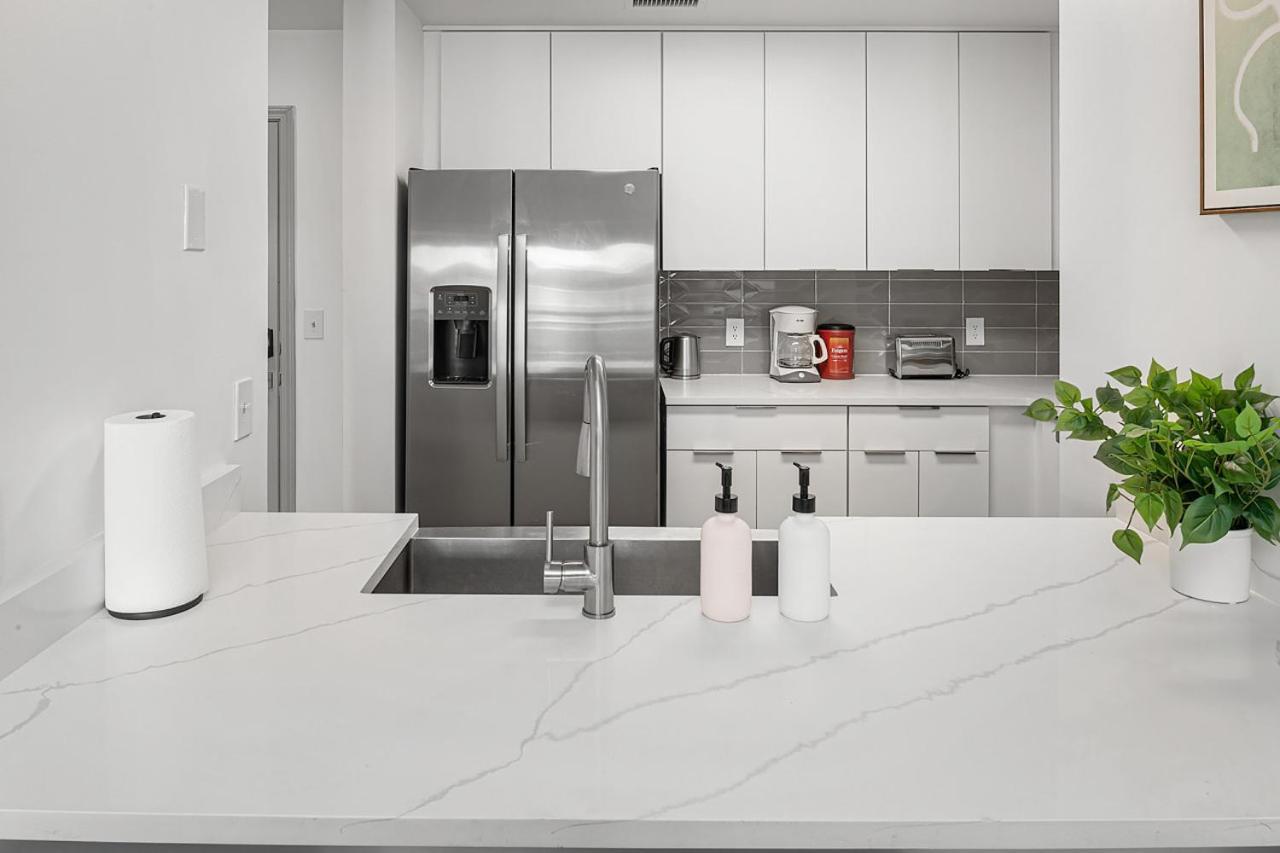 Apartment Urban Retreat - Free Parking, Wifi, Walk To Stadium Charlotte