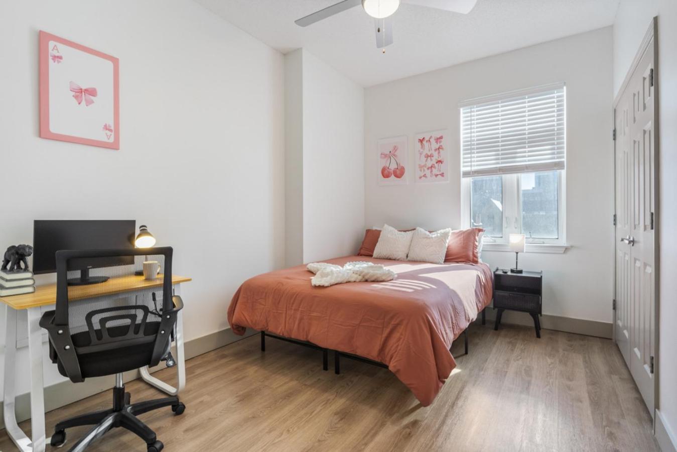 Apartment Modern Marvel - Free Parking, Gym, Near Stadium Charlotte