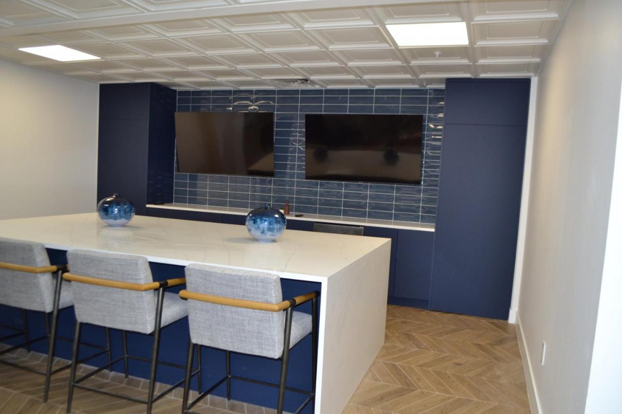 The Panther - Luxury 3br - Free Parking - Views - Stadium - Gym