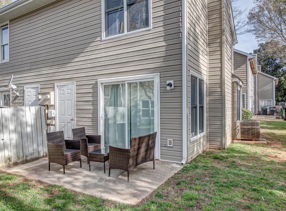Long Special Cozy Near Uptown Holiday home