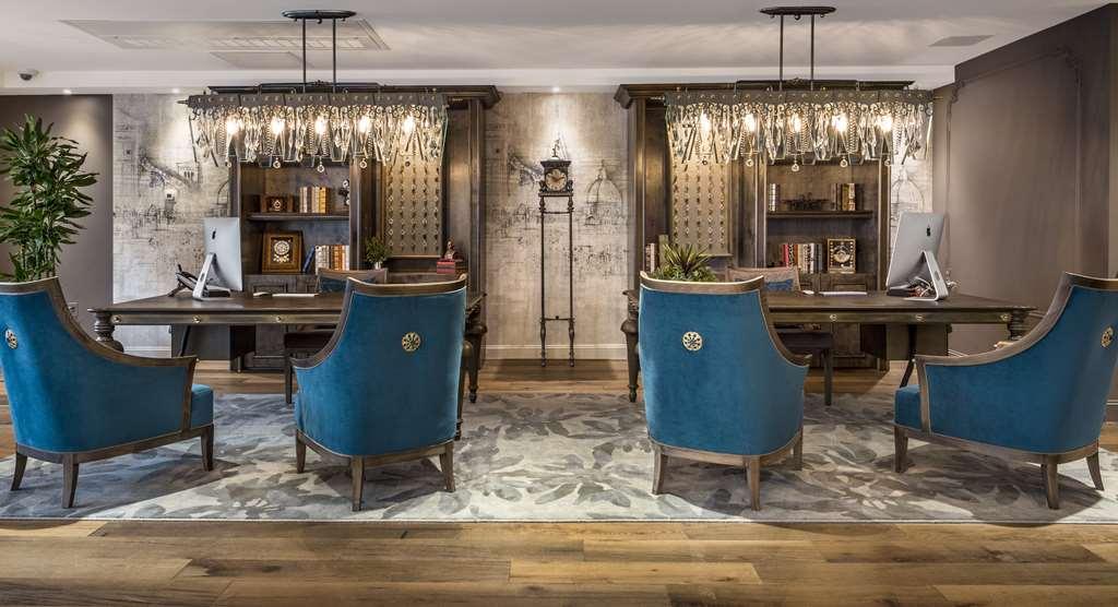 Hotel The Iveys Charlotte
