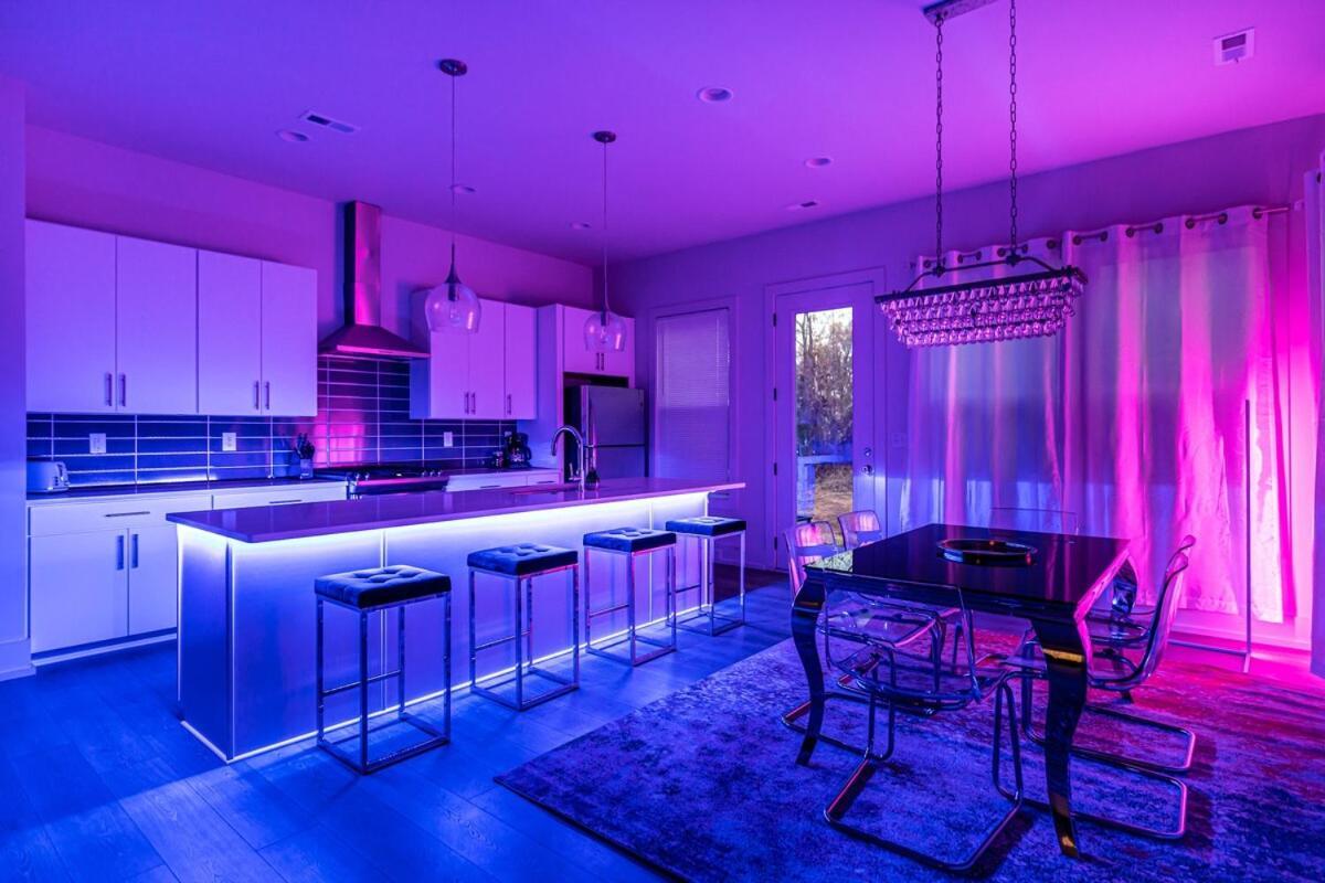 Pooltable-15 Mins To Uptown & Dt-king Bed! Charlotte