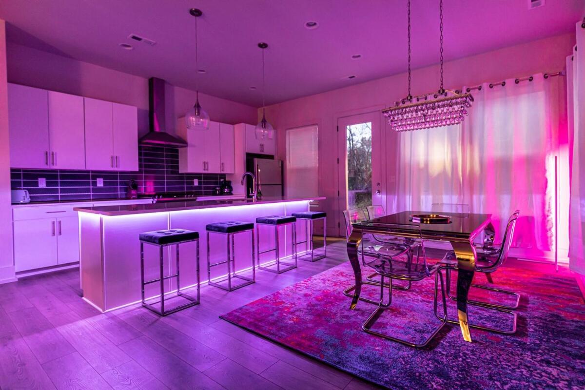 Pooltable-15 Mins To Uptown & Dt-king Bed! Charlotte