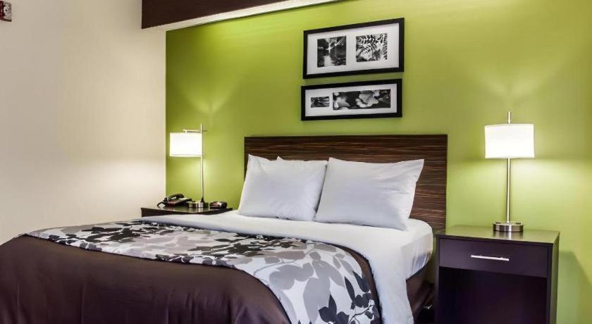 Sleep Airport - Billy Graham Parkway Hotel Charlotte