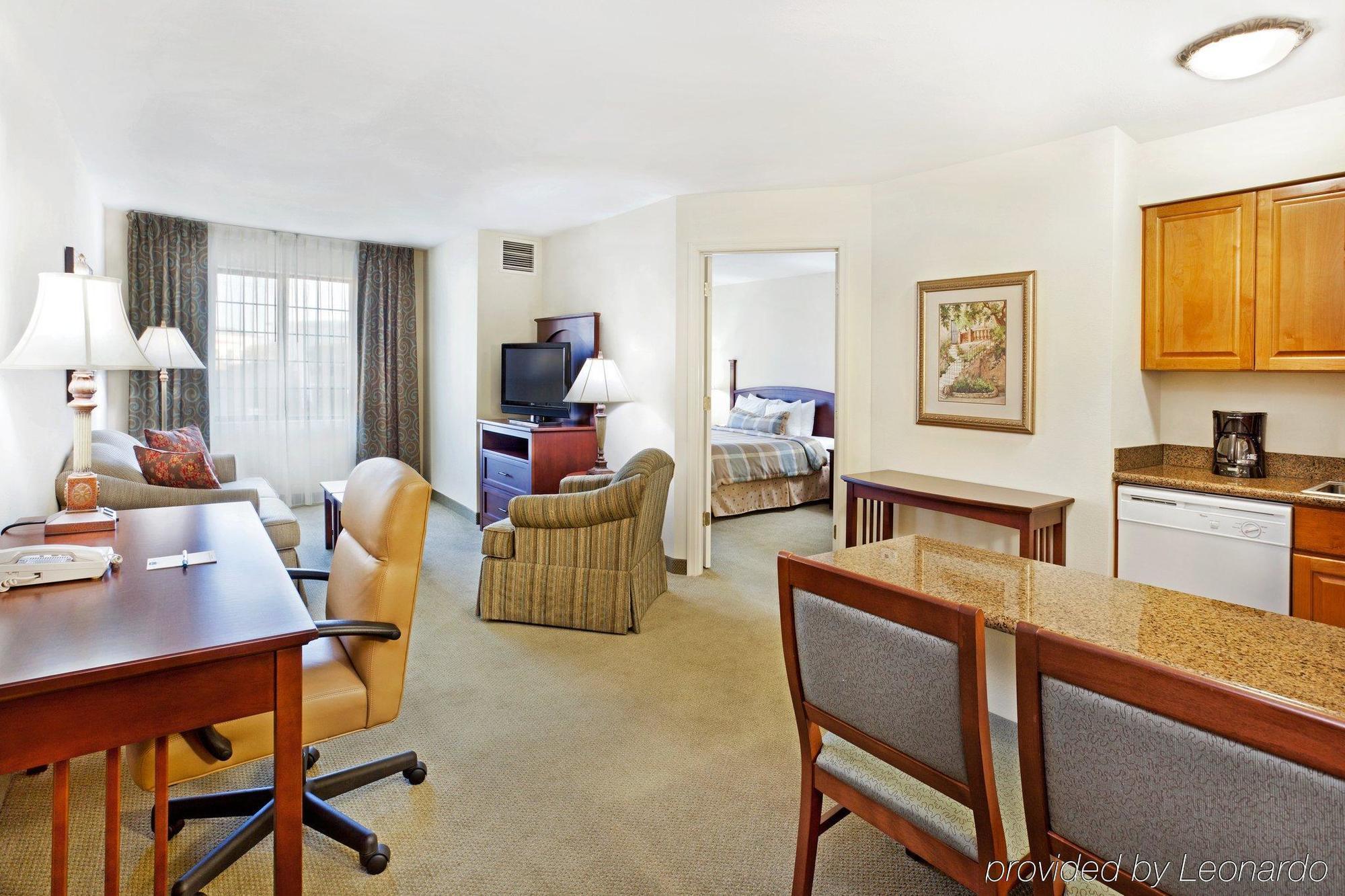 Hotel Staybridge - Ballantyne By Ihg 3*