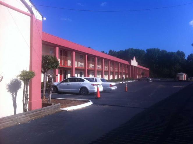 Budget - Motel Charlotte