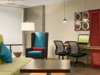 Hotel Home2 I-77 South 3*