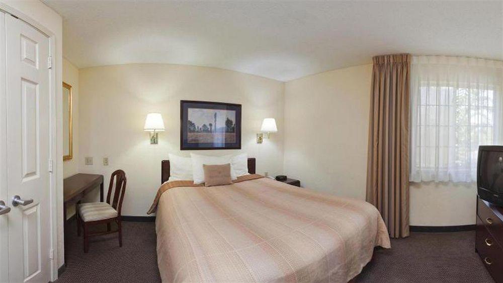 Hotel Mainstay - Executive Park 3*
