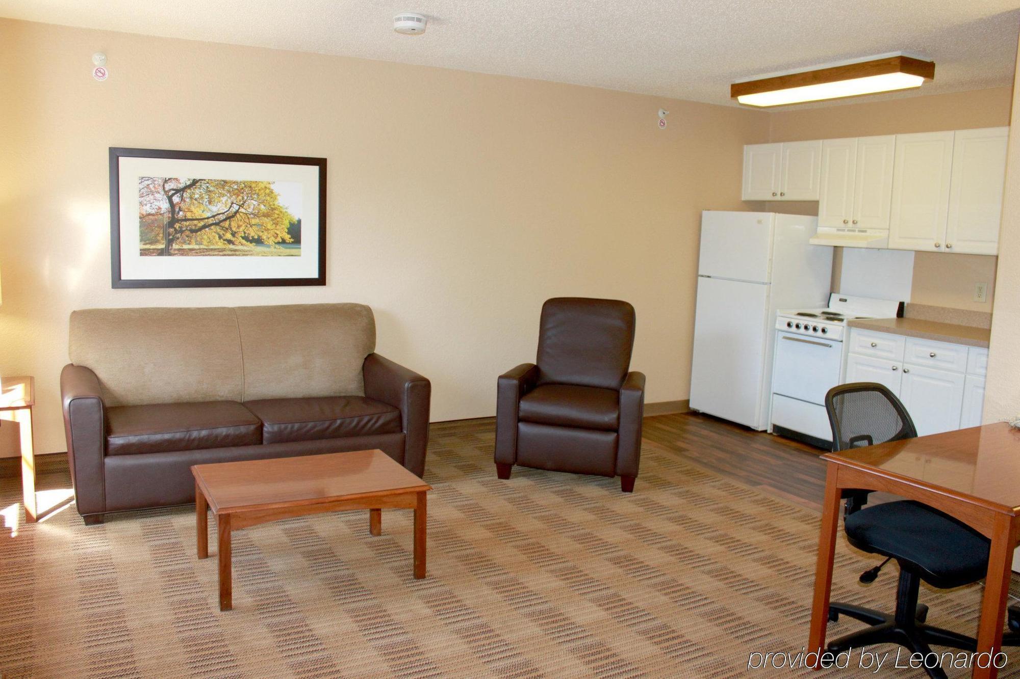 Extended America Premier - - Pineville - Pineville Matthews Rd. Hotel