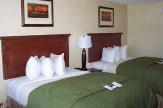 Hotel Country & By Radisson, I-85 Airport, Nc 3*