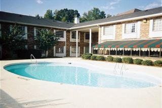 Country & By Radisson, I-85 Airport, Nc 3*