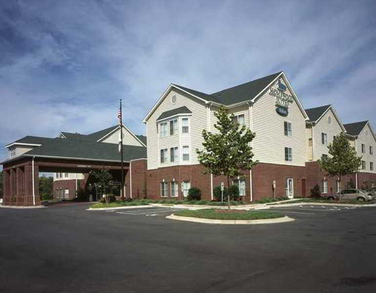 Hotel Homewood By Hilton Airport 2*
