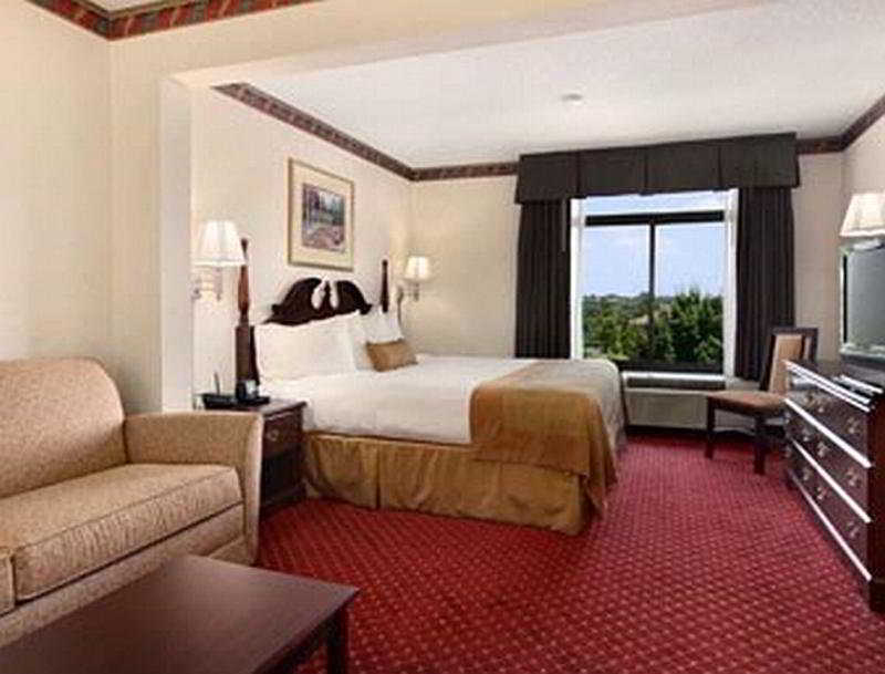 Hotel Spark By Hilton Tyvola I-77 3*