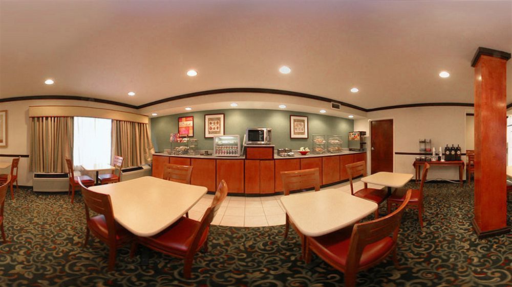 & 4 Less Motel 2*