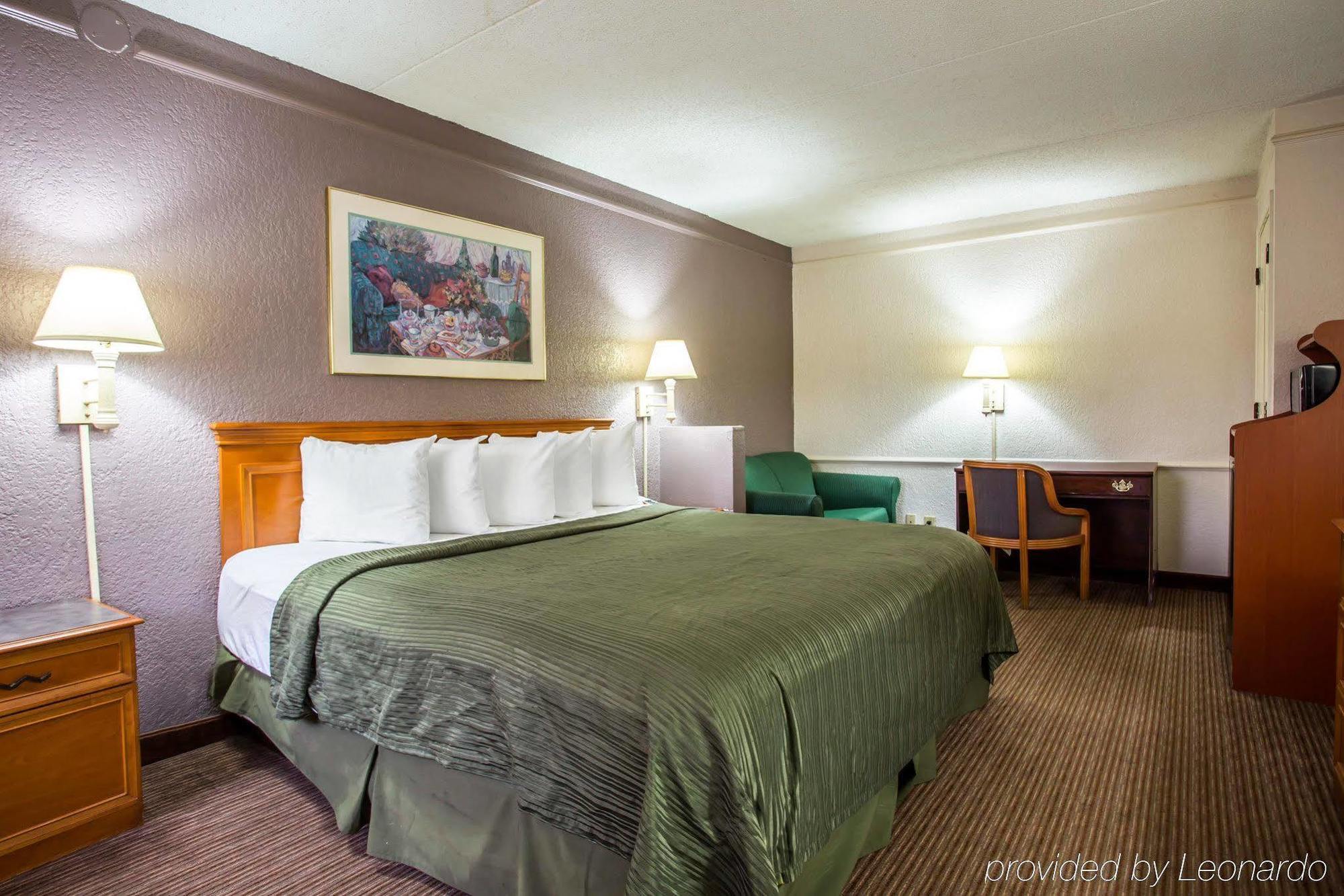 Quality & Airport Hotel Charlotte