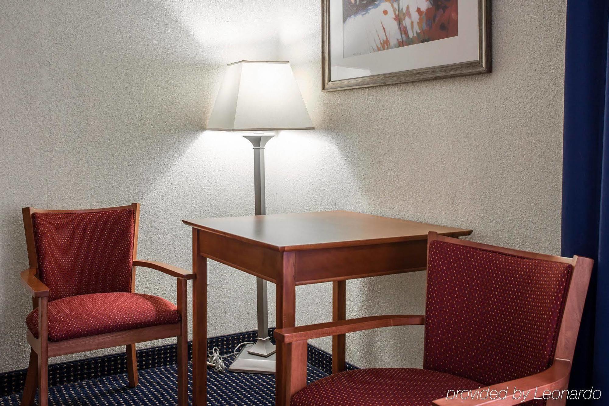 Inn Comfort Airport Uptown Charlotte